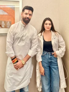 Rj Mahvash Biography