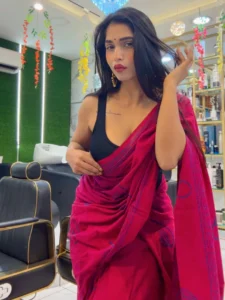 pratika sood net worth