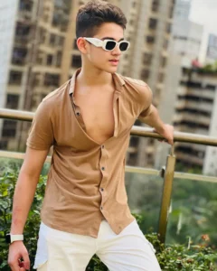 Ayaan Zubair Education