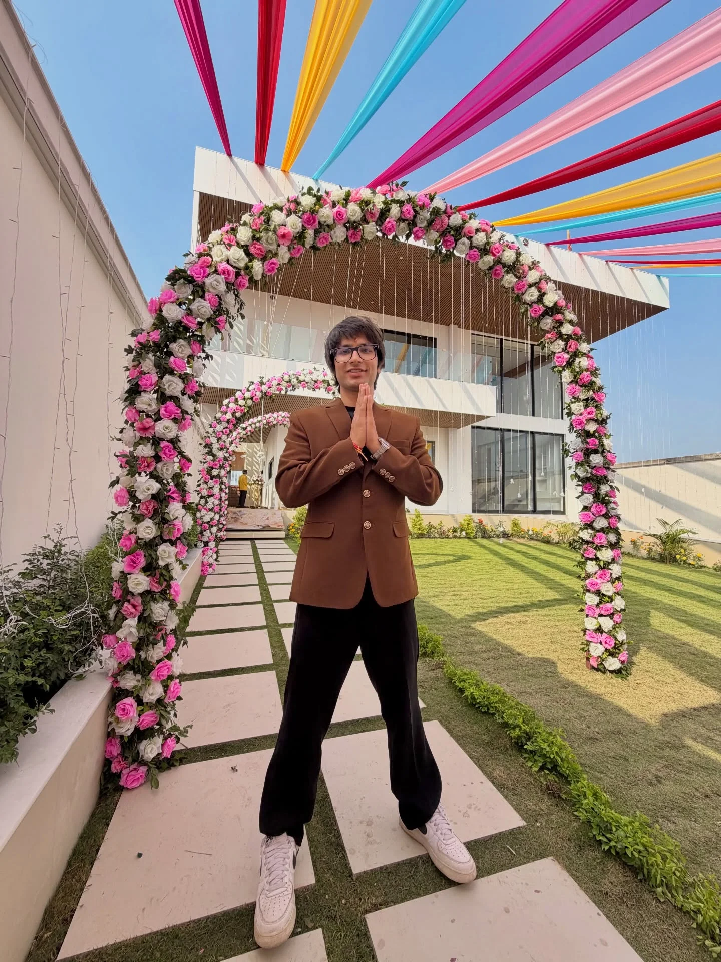 sourav joshi net worth in rupees