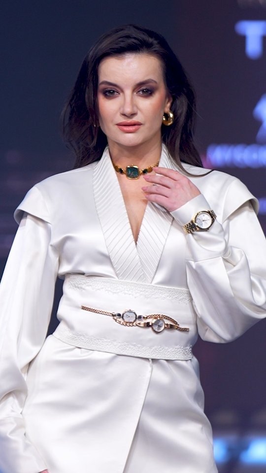 Natalia Janoszek age