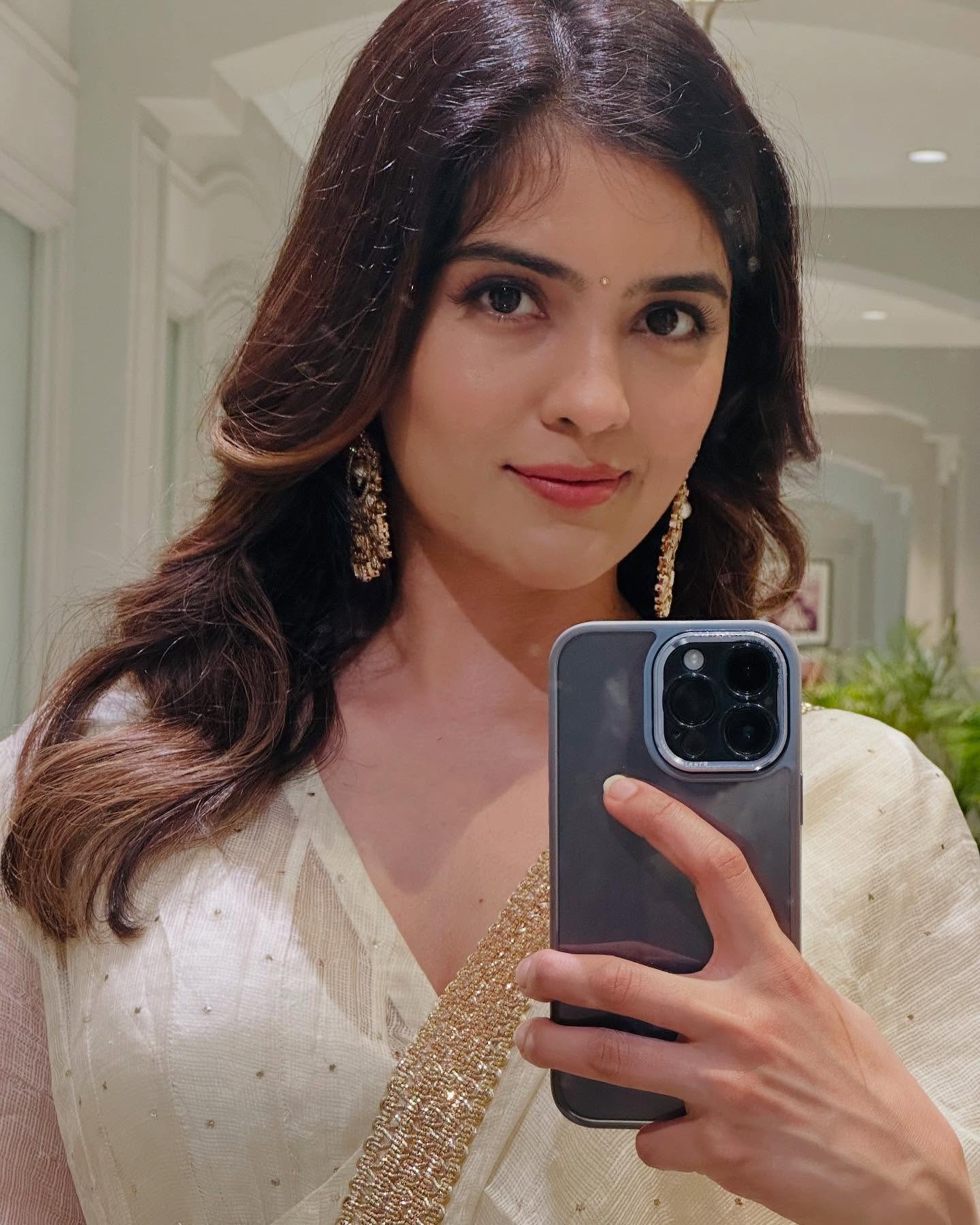amritha aiyer hot
