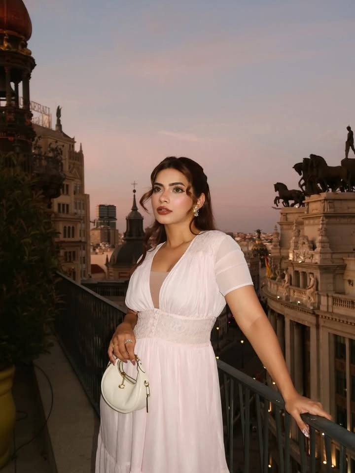 nagma mirajkar age